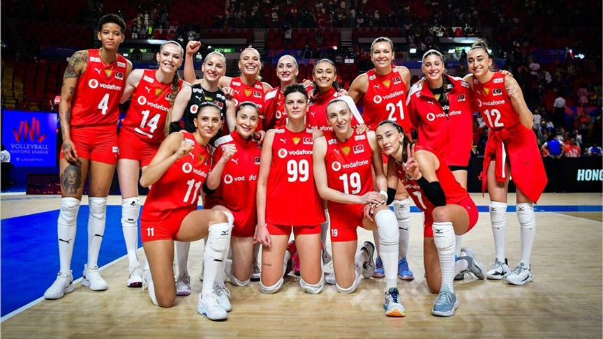 A Milli Kadın Voleybol Takımı, Brezilya’ya 3-0 yenildi