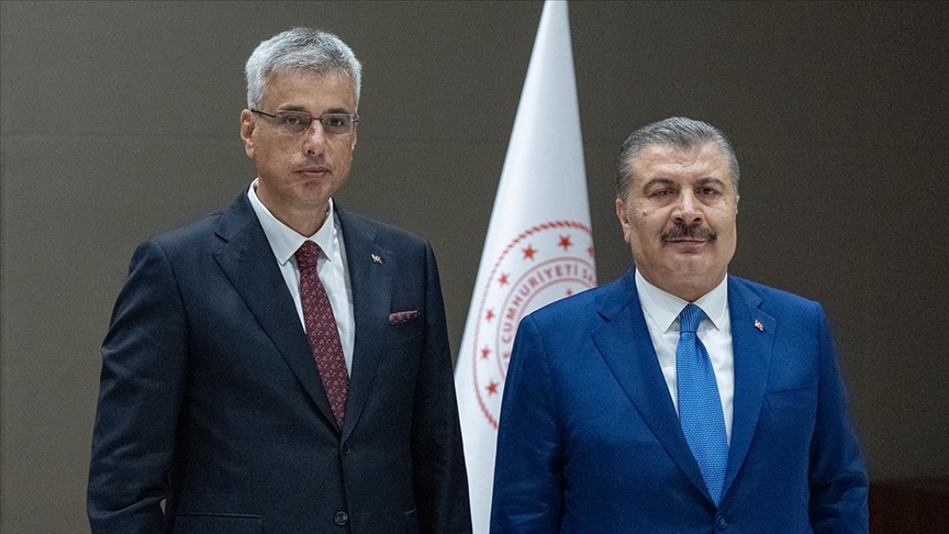 Sağlık Bakanı Memişoğlu, görevi Fahrettin Koca’dan devraldı