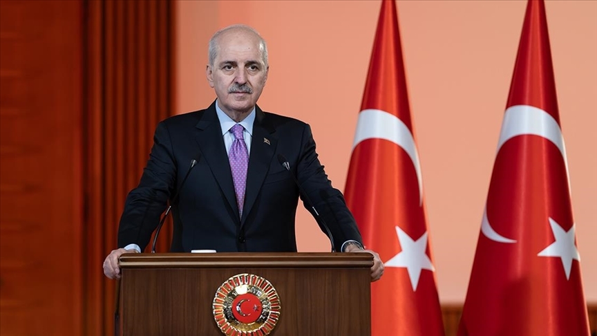 TBMM Başkanı Kurtulmuş: (Yeni anayasa) Yılbaşından sonra partilerin bir araya gelmesi için gayret sarf edeceğiz