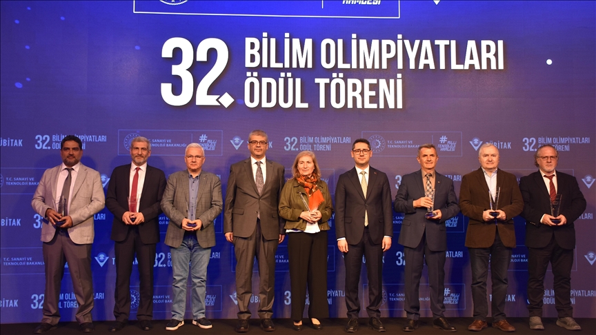 TÜBİTAK 32. Bilim Olimpiyatları Ödül Töreni Antalya’da yapıldı